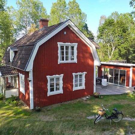 Bastanaes Rosenberg Villa Linneryd Exterior photo